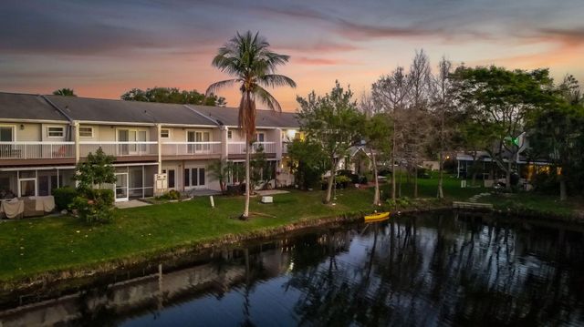 4831 S Hemingway Circle 4831, Margate, FL 33063