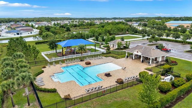 7056 GIDEON CIRCLE, Zephyrhills, FL 33541