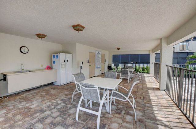 3400 S Ocean Boulevard 10b, Highland Beach, FL 33487