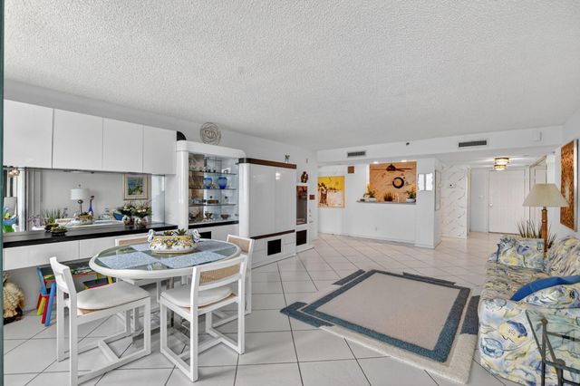 3400 S Ocean Boulevard 10b, Highland Beach, FL 33487