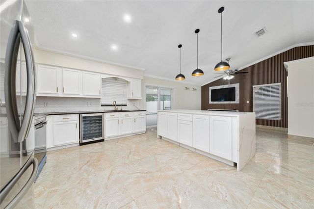 112 ROSEWOOD COURT, Kissimmee, FL 34743