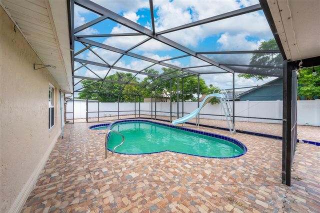 112 ROSEWOOD COURT, Kissimmee, FL 34743