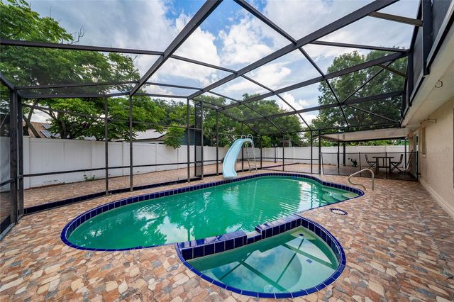 112 ROSEWOOD COURT, Kissimmee, FL 34743