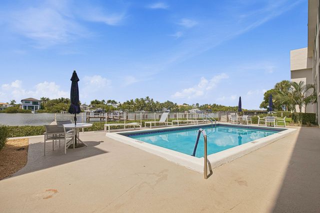 3525 S Ocean Boulevard 103, South Palm Beach, FL 33480