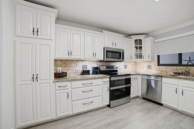 3525 S Ocean Boulevard 103, South Palm Beach, FL 33480