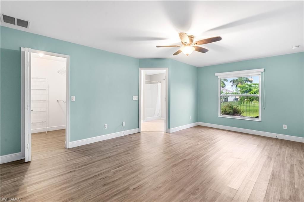 Image 16 of property listing at 1305 SW 22nd PL, Cape Coral, FL 33991
