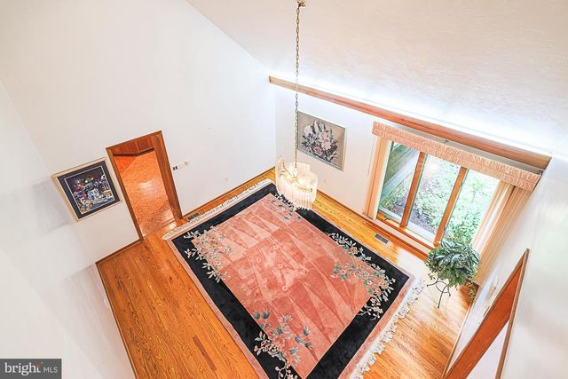 17 MONTVIEU CT, Cockeysville, MD 21030