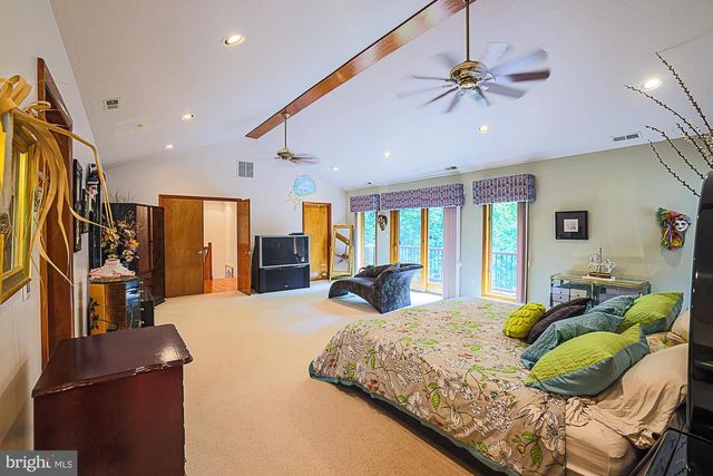 17 MONTVIEU CT, Cockeysville, MD 21030