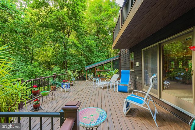 17 MONTVIEU CT, Cockeysville, MD 21030