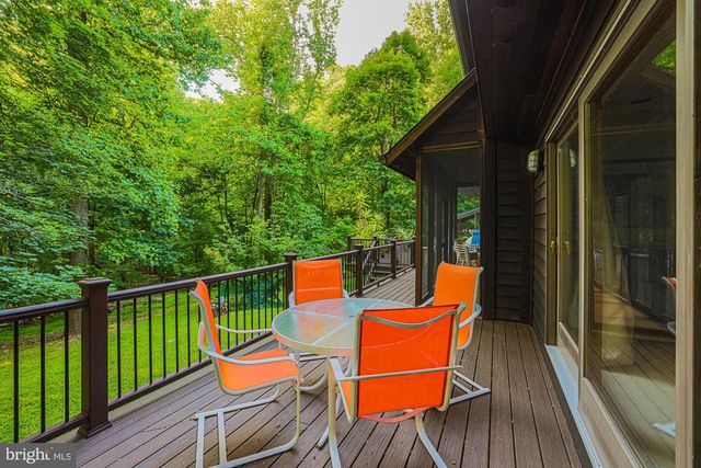 17 MONTVIEU CT, Cockeysville, MD 21030