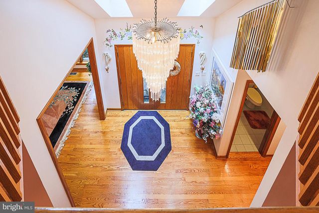 17 MONTVIEU CT, Cockeysville, MD 21030