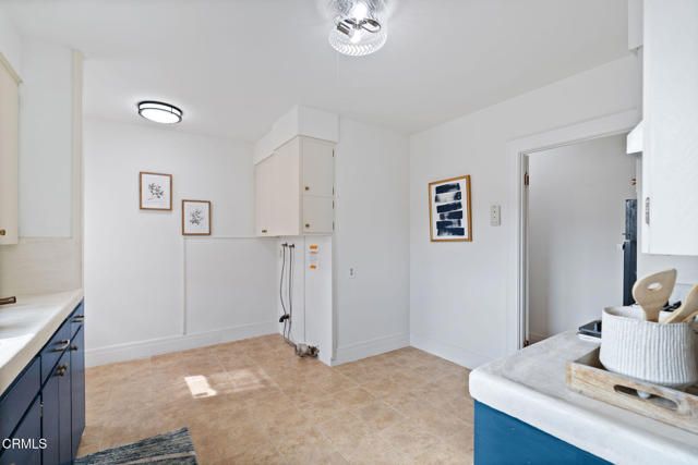 1255 N Dominion Avenue, Pasadena, CA 91104