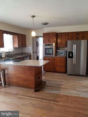 4827 HARRISON RD, Doylestown, PA 18902
