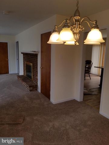 4827 HARRISON RD, Doylestown, PA 18902