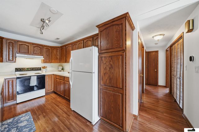 13920 Cavalier Street, Waverly, NE 68462