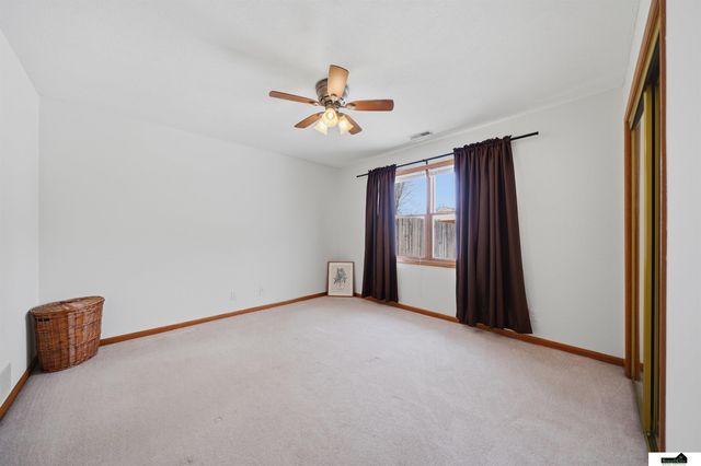 13920 Cavalier Street, Waverly, NE 68462