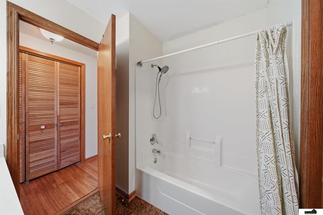 13920 Cavalier Street, Waverly, NE 68462