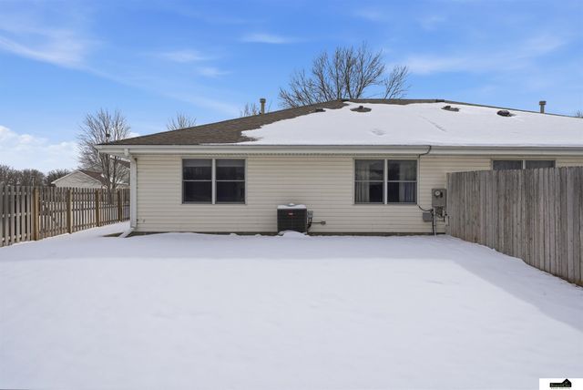 13920 Cavalier Street, Waverly, NE 68462