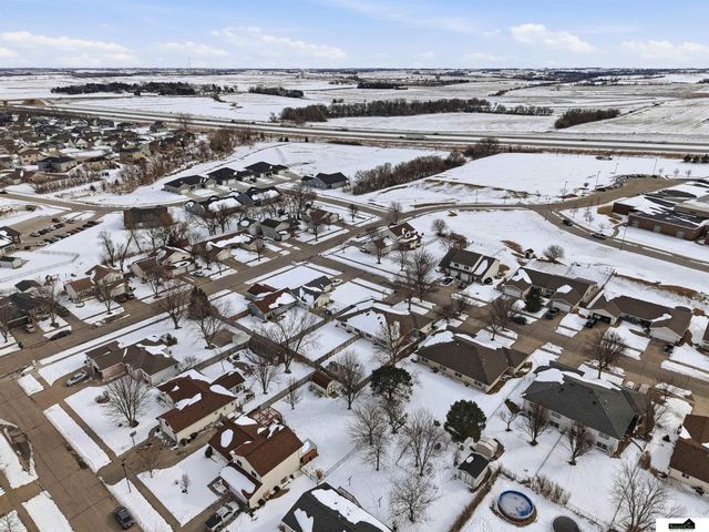 13920 Cavalier Street, Waverly, NE 68462