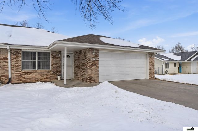 13920 Cavalier Street, Waverly, NE 68462