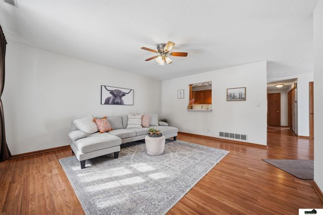 13920 Cavalier Street, Waverly, NE 68462