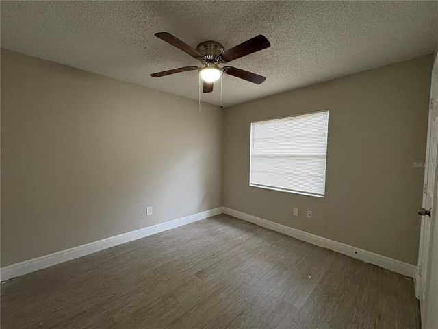 2615 MOHAWK AVENUE B, Sanford, FL 32773