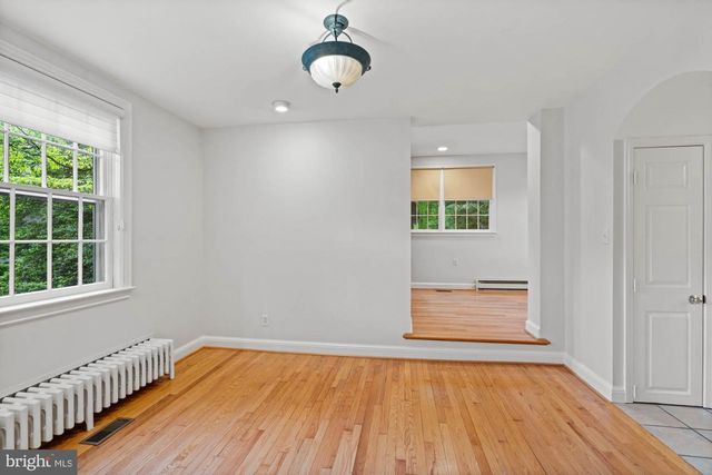 5222 DUVALL DR, Bethesda, MD 20816