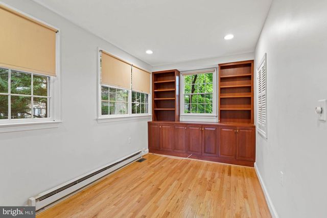 5222 DUVALL DR, Bethesda, MD 20816