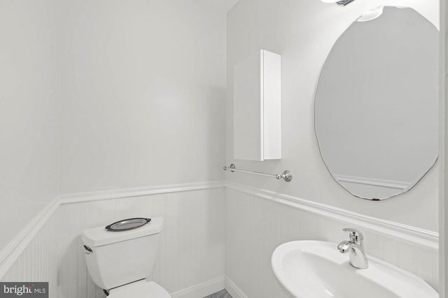 5222 DUVALL DR, Bethesda, MD 20816