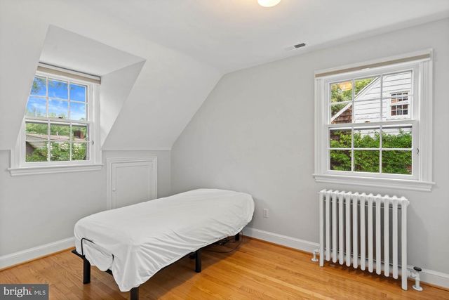 5222 DUVALL DR, Bethesda, MD 20816