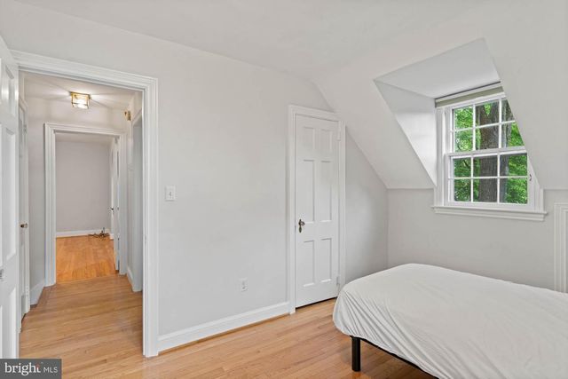 5222 DUVALL DR, Bethesda, MD 20816