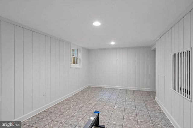 5222 DUVALL DR, Bethesda, MD 20816