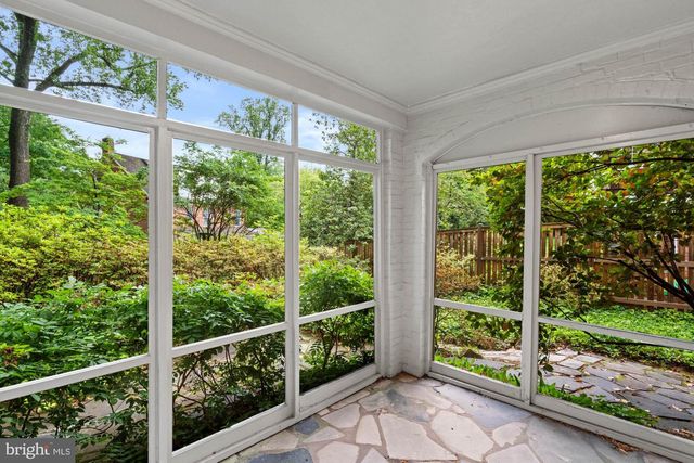 5222 DUVALL DR, Bethesda, MD 20816