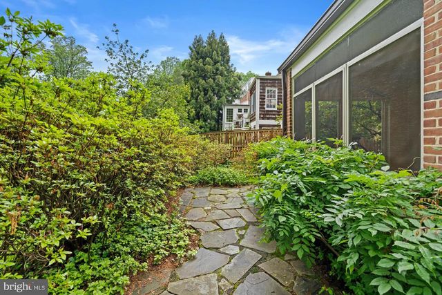 5222 DUVALL DR, Bethesda, MD 20816