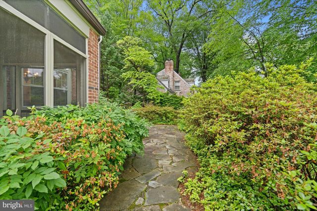 5222 DUVALL DR, Bethesda, MD 20816