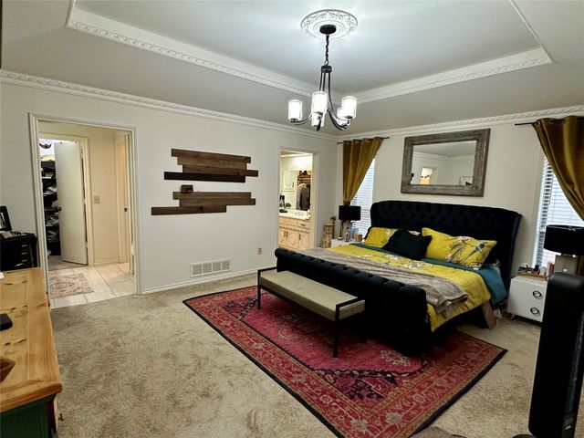 7145 Crooked Oak Drive, Dallas, TX 75248