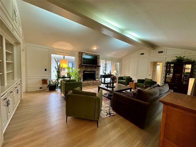 7145 Crooked Oak Drive, Dallas, TX 75248