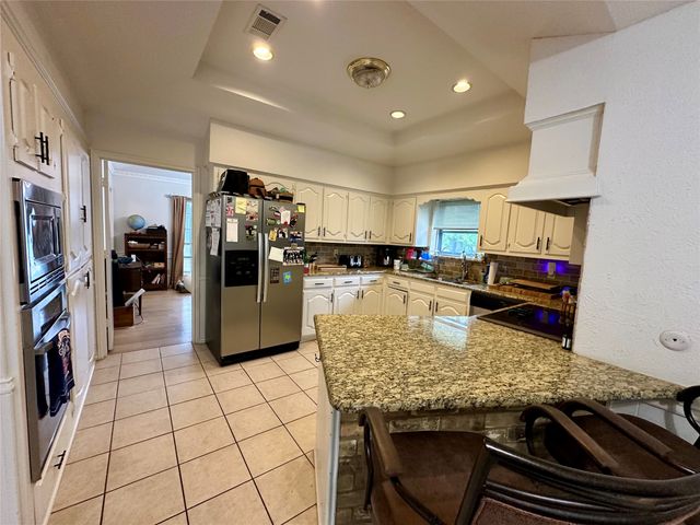 7145 Crooked Oak Drive, Dallas, TX 75248