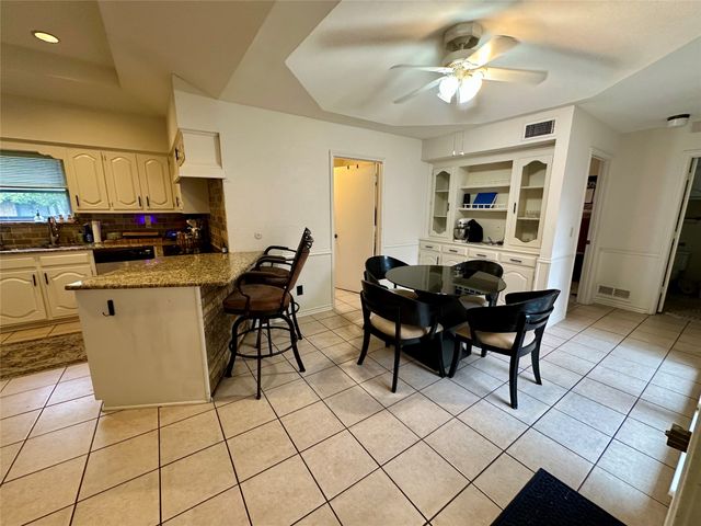 7145 Crooked Oak Drive, Dallas, TX 75248