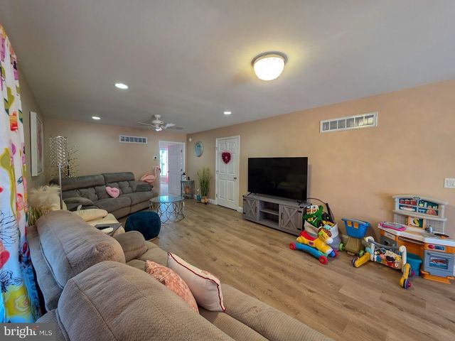 7539 BROAD CREEK CIR, Seaford, DE 19973