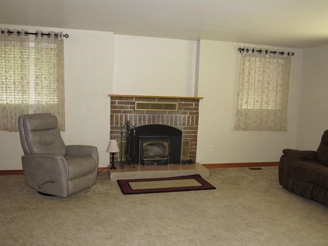 8 W 5th St, Cheney, WA 99004
