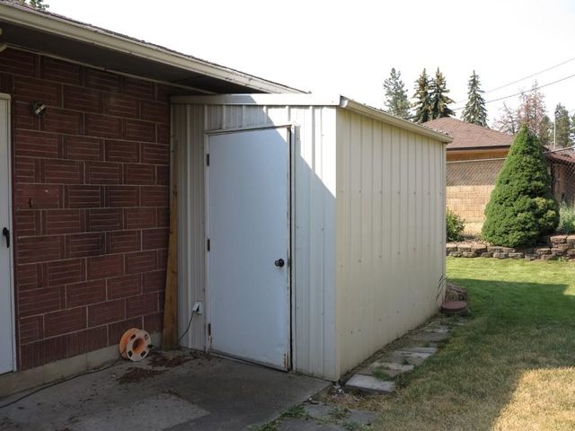 8 W 5th St, Cheney, WA 99004