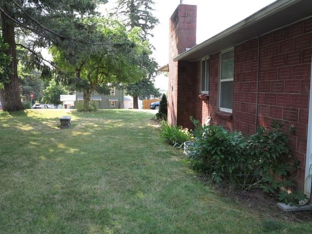 8 W 5th St, Cheney, WA 99004