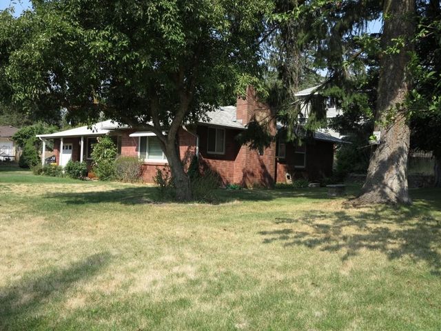8 W 5th St, Cheney, WA 99004