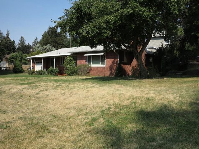 8 W 5th St, Cheney, WA 99004