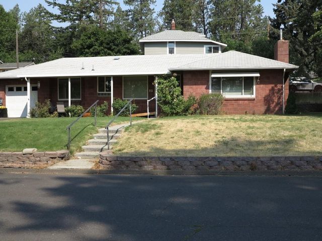 8 W 5th St, Cheney, WA 99004