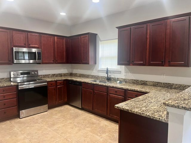 411 Serene Court, Crestview, FL 32539