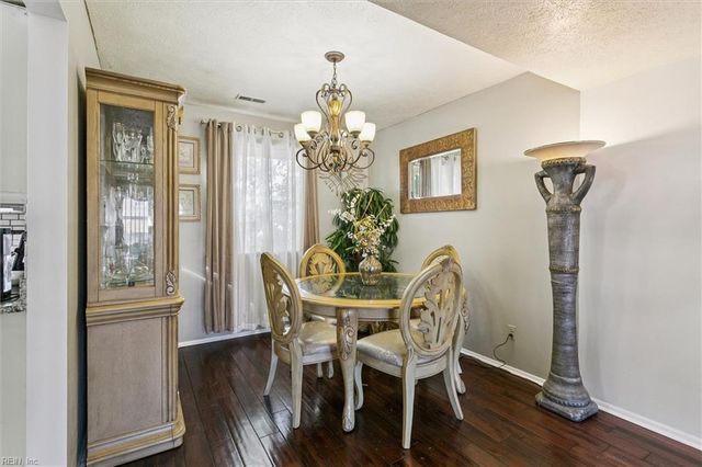 1423 Caldwell DR, Hampton, VA 23666