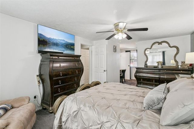 1423 Caldwell DR, Hampton, VA 23666