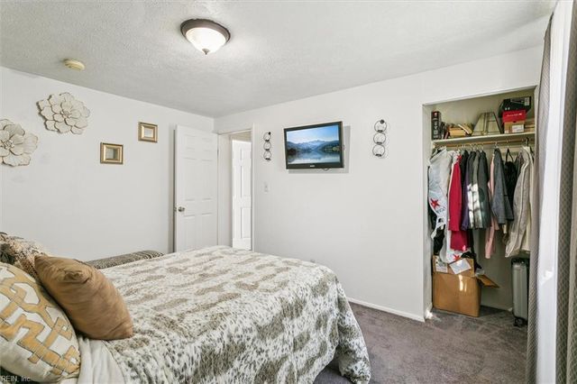 1423 Caldwell DR, Hampton, VA 23666